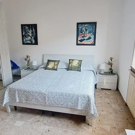 Casa Santa Maria Maddalena Ferrara