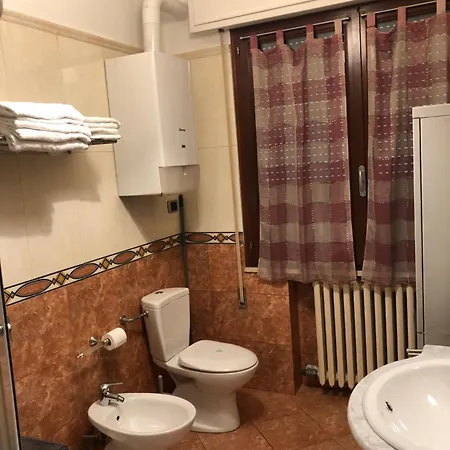 Casa Santa Maria Maddalena Апартаменты Феррара