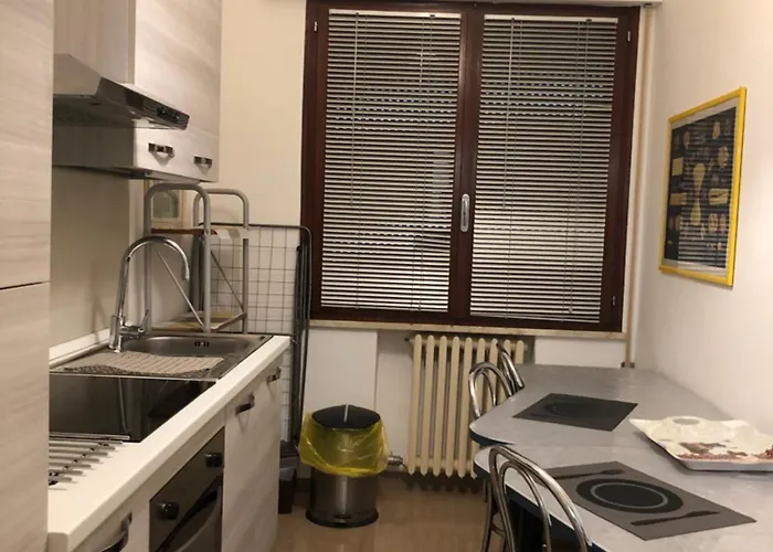 Casa Santa Maria Maddalena * פררה